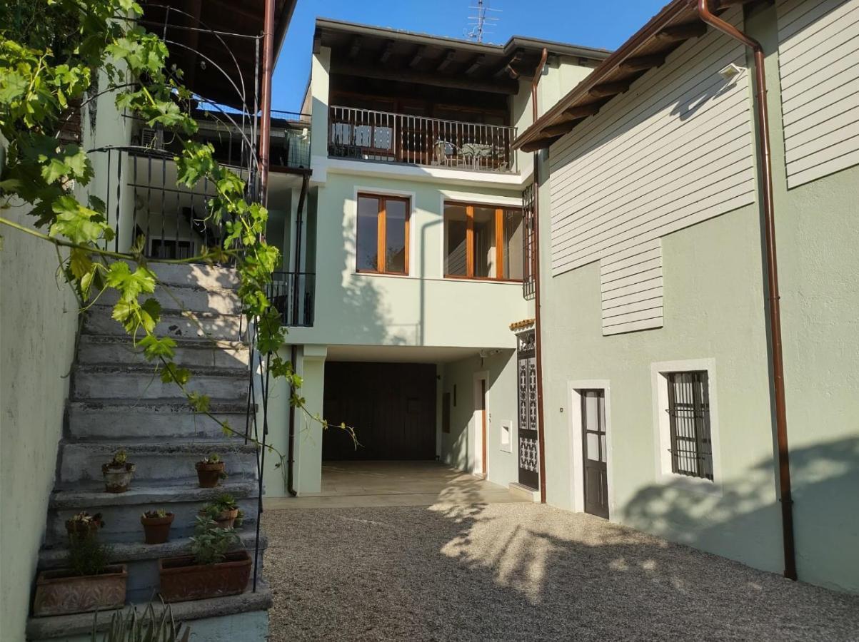 Corte Vezzola Bilocale Emma Пуеняго Екстериор снимка